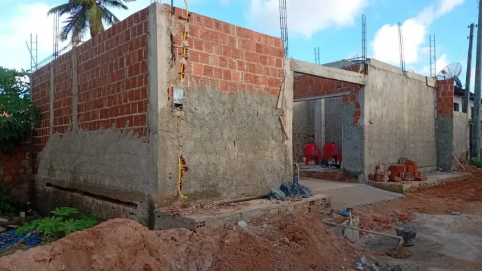 Casa em construção em Maragogi