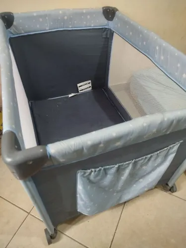 Berço portatil desmontavel