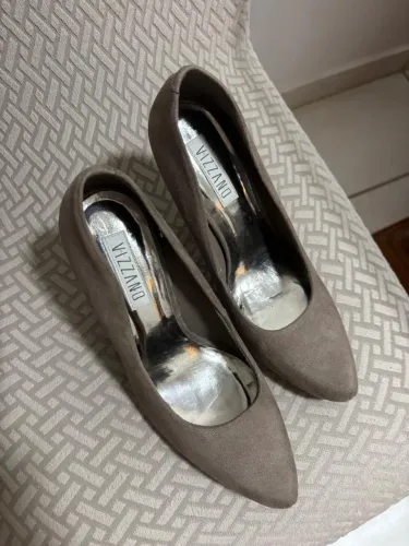 Vendo uma scarpan sem uso e bem barato 