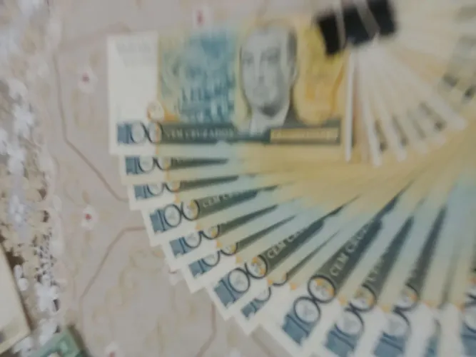 Notas de 100 Cruzeiros antigo (lote com 27 notas)