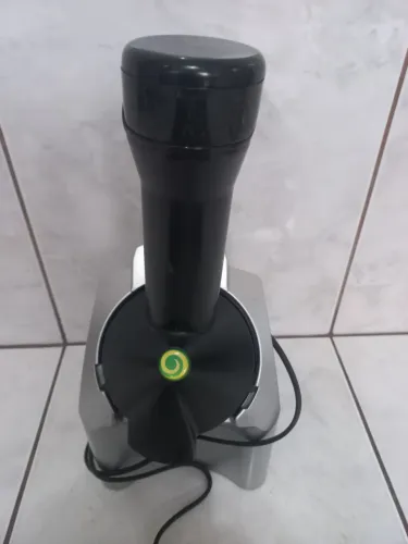 Máquina de fazer sorvete fruta congelada