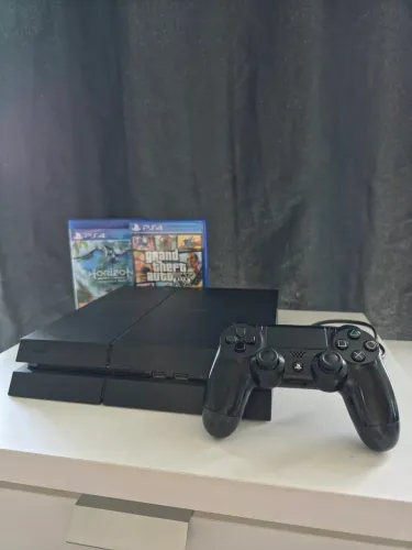 PlayStation 4 Fat