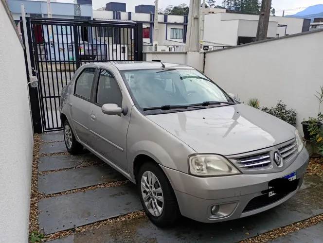 Renault Logan Privilège Hi-flex 1.6 16V 4P 2009