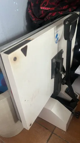 Prensa Plana