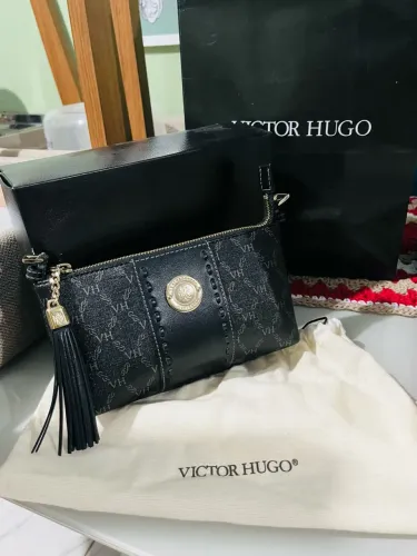 Bolsa Victor Hugo original nova