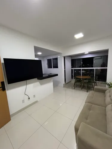 Apartamento mobiliado 2 quartos (1 suíte) no Ed. Royal - Próximo ao Capim Dourado Shopping