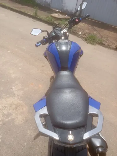 Vendo ou troco em um carro