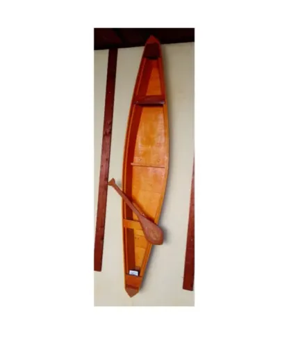Vendo essa canoa.