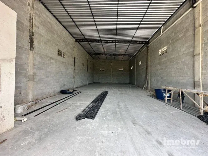 Galpão, 254 m² - venda por R$ 650.000,00 ou aluguel por R$ 5.000,00/mês - Tamatanduba - Eu
