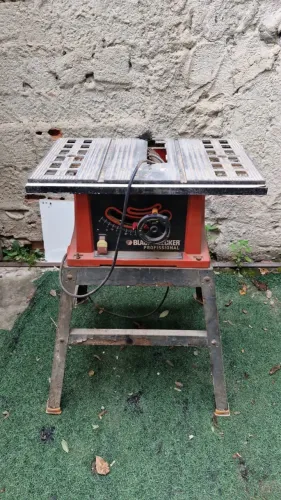 Serra Bancada Black Decker - 127V