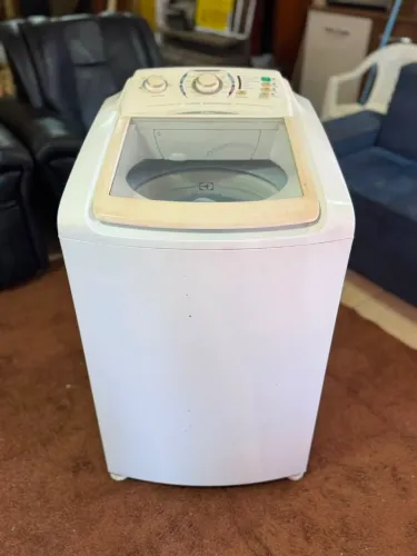 Máquina de lavar Eletrolux 10kilos 