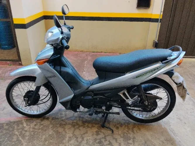 YAMAHA CRYPTON T115 K - Baixa quilometragem