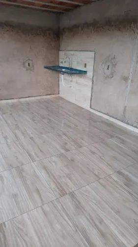 Pedreiro e carpinteiro
