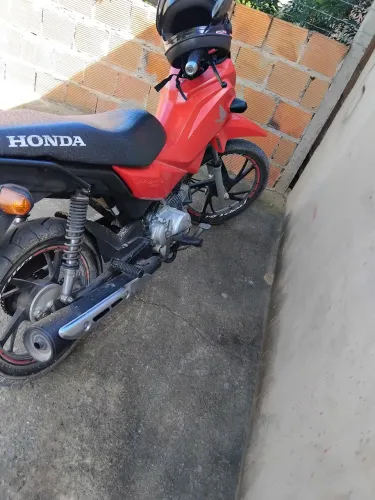 Vendo pop 110 seminova 