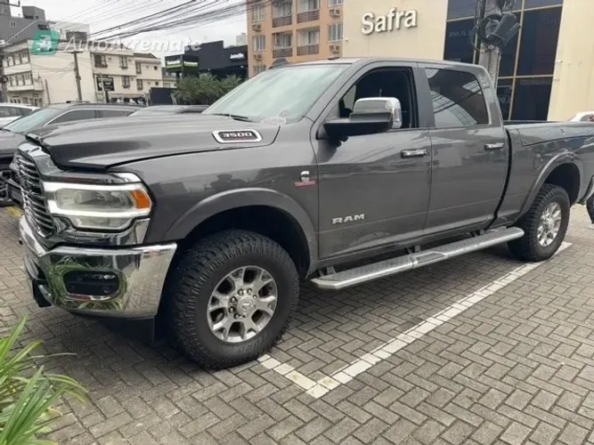 Ram 3500 Laramie 6.7 TB CD 4X4 Diesel 2022