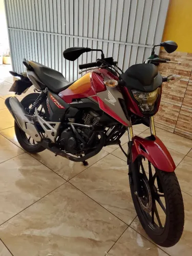 Titan 160 completa e nova
