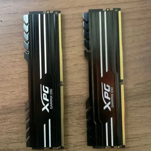 16gb memória ram ddr4 (2×8gb) XPG usada