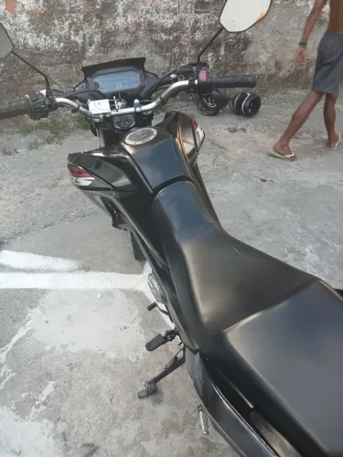 Moto muito boa pronta pra andar