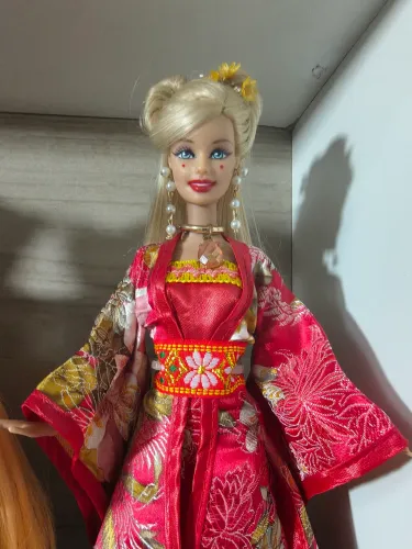 Barbie Chinesa Vestido Seda