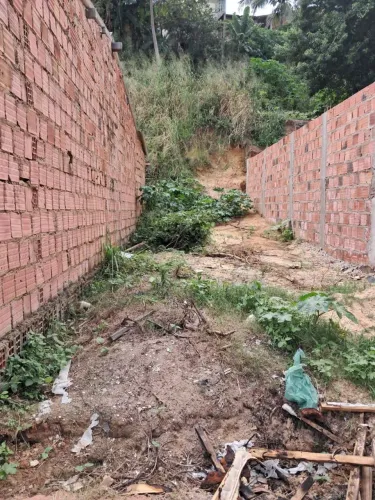 Vende-se terreno em paripueira