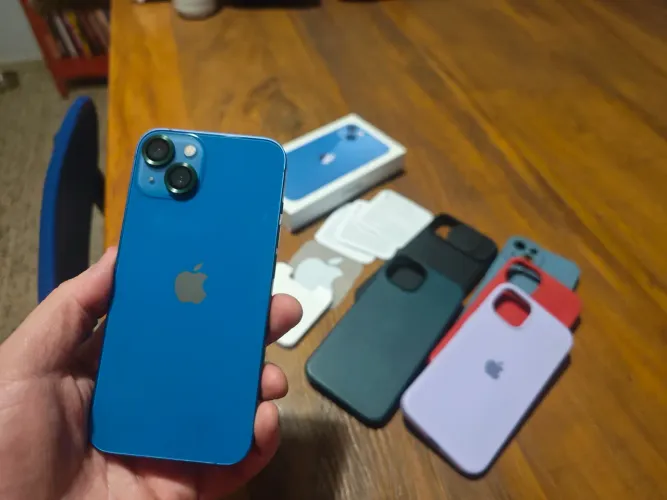 iPhone 13 128Gb Azul - Bateria 75%