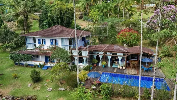 Imóvel para venda tem 3870 metros quadrados com 6 quartos em Matilde - Alfredo Chaves - ES