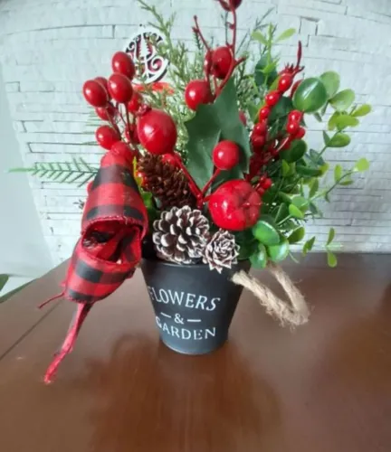 Arranjo de mesa de Natal - vaso preto