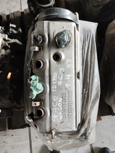 VENDO MOTOR MITSUBISHI SPACE WAGON 2.7 97