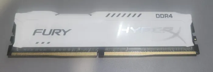 Memória Kingston Hyperx FURY 16GB 2400Mhz DDR4 CL15 White - HX424C15FW/16