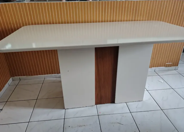 Mesa de jantar 6 cadeiras