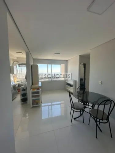 IMOBILIÁRIA SCHOTKIS VENDE EXCELENTE APARTAMENTO 02 DORMITÓRIOS, QUEM VÊ COMPRA, 56M² PRIV