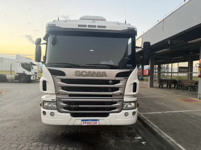 Scania p 360 2018