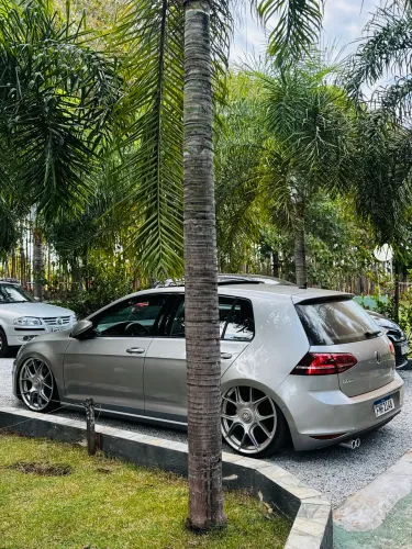 Volkswagen Golf Highline 1.4 TSI 140cv Aut. 2014