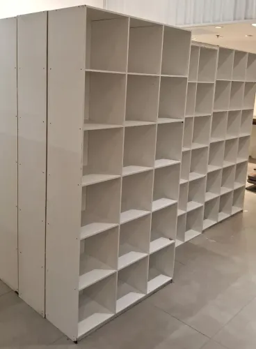 Kit com 10 Organizadores Brancos - 18 Nichos em MDF