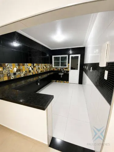 Apartamento com 4 dormitórios para alugar, 121 m² por R$ 2.637,00/mês - Vila União - Forta