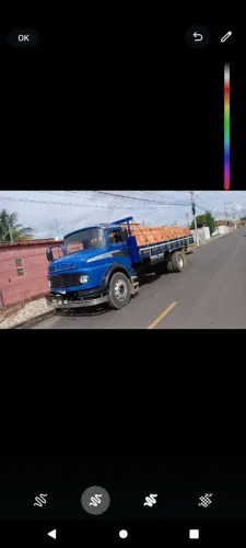 Vende se caminhão carroceria e caminhão basculante toco