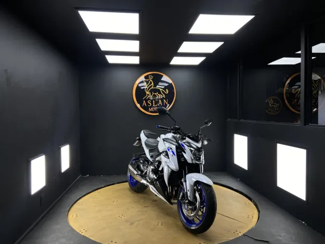 Suzuki Gsx-s 1000 2022