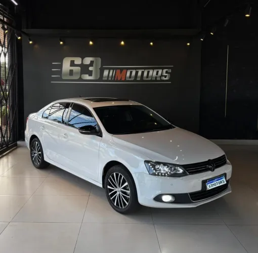 Volkswagen Jetta Highline 2.0 TSI 16V 4P Tiptronic 2013