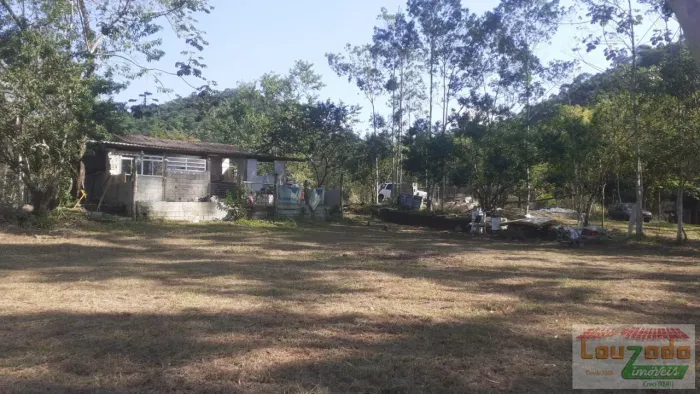 Chácara para Venda no bairro Ana Dias em Itariri/SP