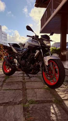 Vendo/Troco MT300 ABS 2020