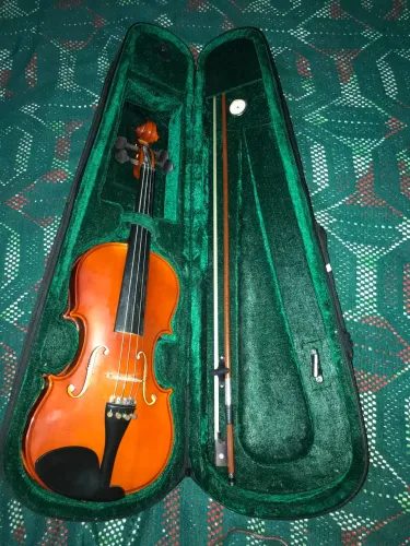 VENDE-SE VIOLINO PERFEITO SEMI NOVO