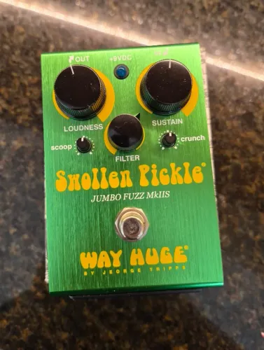Pedal Way Huge Swollen Pickle Jumbo Fuzz MKIIS