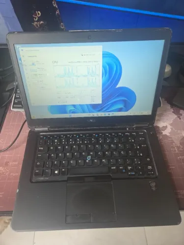 Notebook Dell Latitude E7450 Core i7, 8GB RAM - Liga, Precisa de Reparos