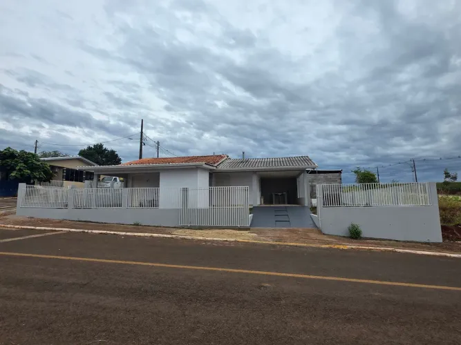 Vende se Casa em Boa Esperança do Iguaçu PR