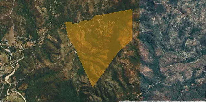 VENDO FAZENDA DOCUMENTADA PARA RESEVA EM GRAO MOGOL DE 230 HECTARES