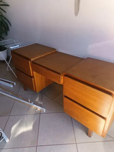 Escrivaninha 5 gavetas 