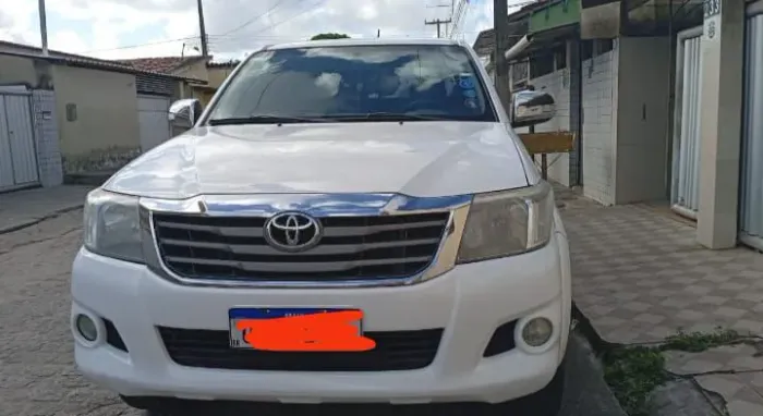 Toyota Hilux CD SRV 4X4 2.7 Flex 16V Aut. 2013