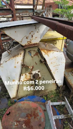 Moinho Industrial com 2 Peneiras - Equipamento para Grãos