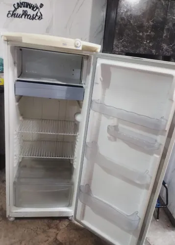GELADEIRA CONSUL 340 LITROS,110 WTS (ENTREGO SEM TAXA)