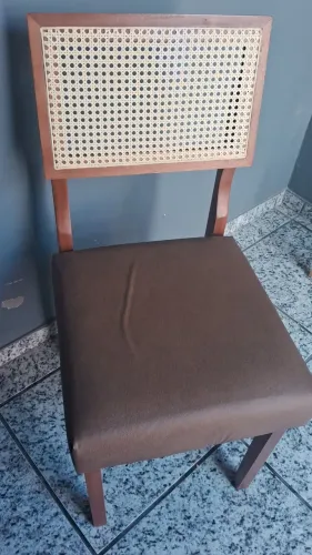 2 cadeiras ///250 cada uma vendo separado